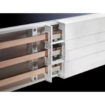 Dangtelio profilis Rittal SV 9340.200 baltas PVC plokščiai bėginei sistemai, L=700 mm