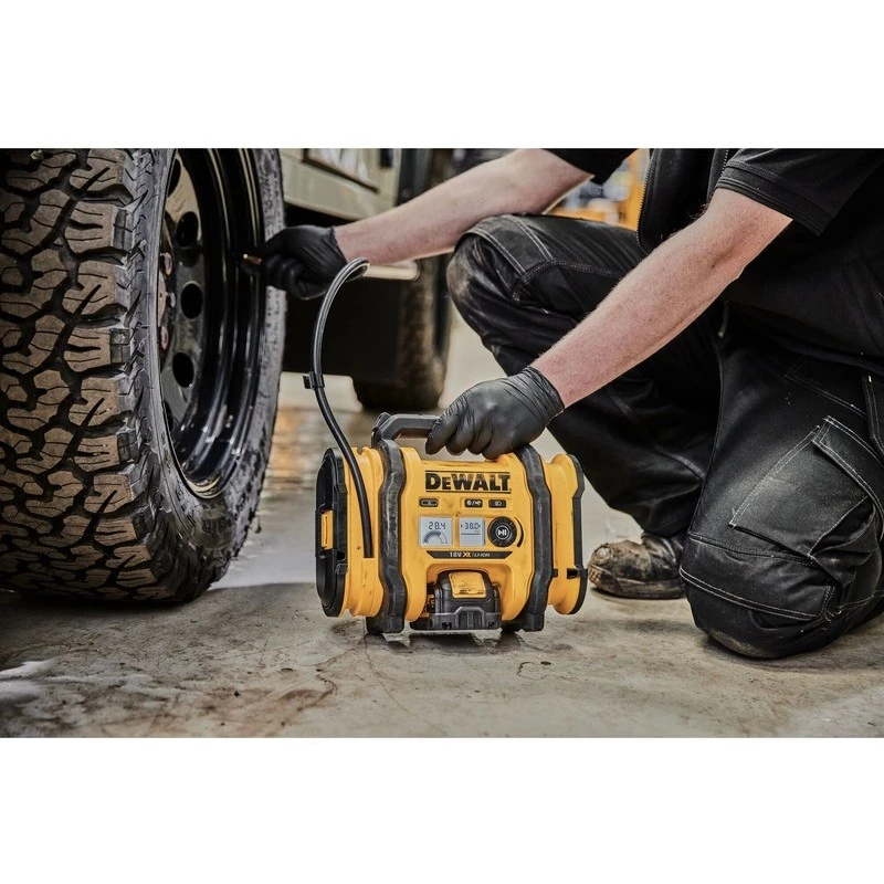 Oro kompresorius DeWALT DCC018N