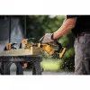 Krūmapjovė DeWALT DCMPS520N-XJ, 20 cm strypas, 8,5 m/s grandinės greitis, 18 V Li‑Jon, 0,55 L alyvos bakas, 2,1 kg