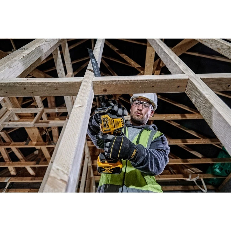 DeWALT DCS369NT-XJ pjūklas stūmoklinis 2800 smūgių/min Juodas, Geltonas