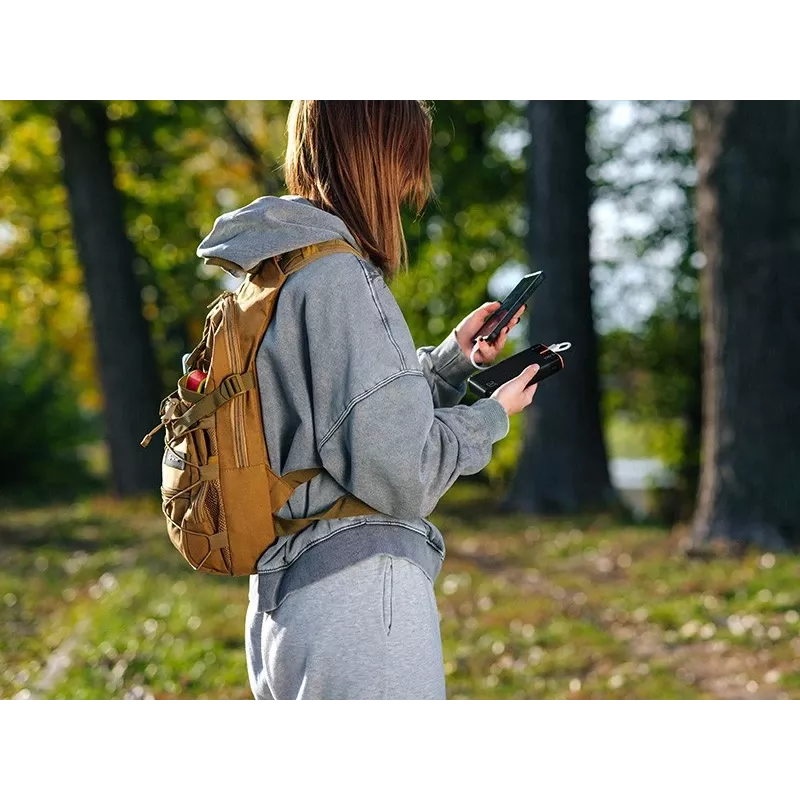 Nešiojamas įkroviklis TRACER EnerGen 20000 mAh, Power Delivery 20W, USB-C įėjimas, 2×USB-A išėjimai, 3 įrenginių palaikymas, oranžinė
