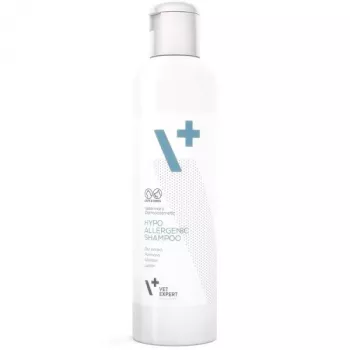 Hipoalerginis šampūnas VETEXPERT 250 ml šunims ir katėms – valantis, visų tipų kailiui, bet kokio amžiaus
