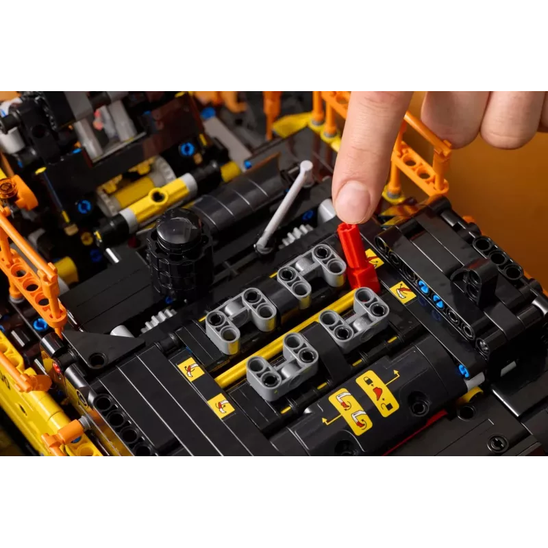 LEGO TECHNIC 42215 Volvo EC500 Hibridinis Ekskavatorius