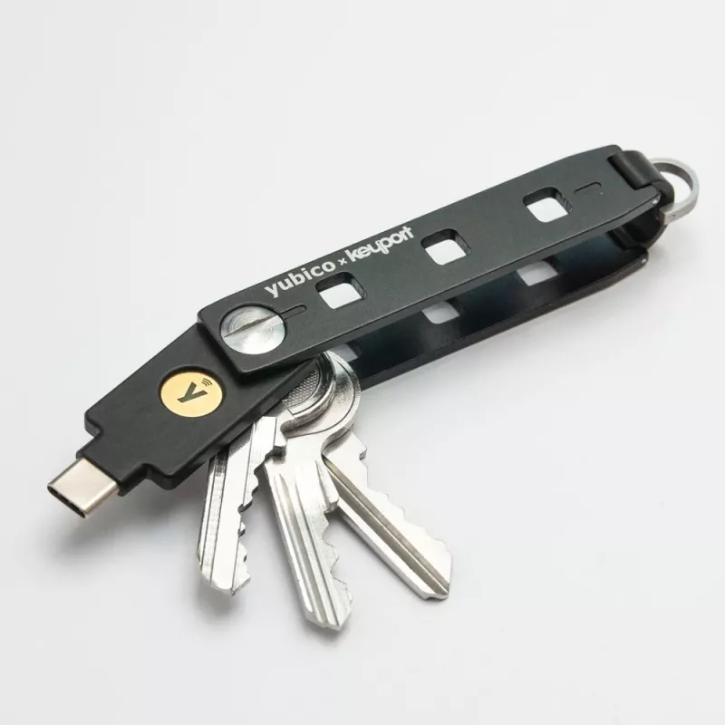 Yubico x Keyport Pivot 2.0