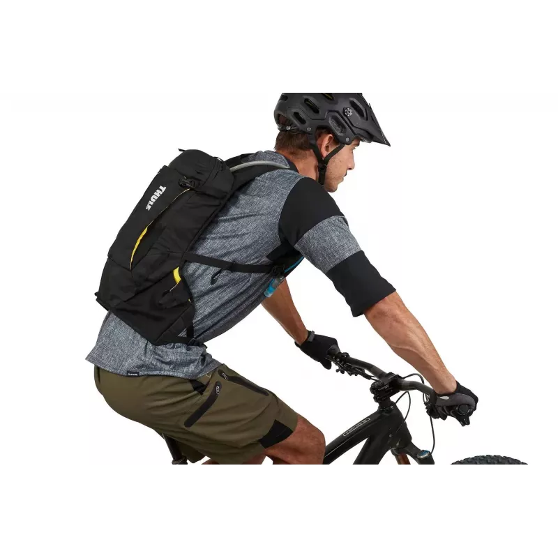 Thule 4154 Vital Hydration Pack 8L Juoda – hidratacijos kuprinė dviratininkams