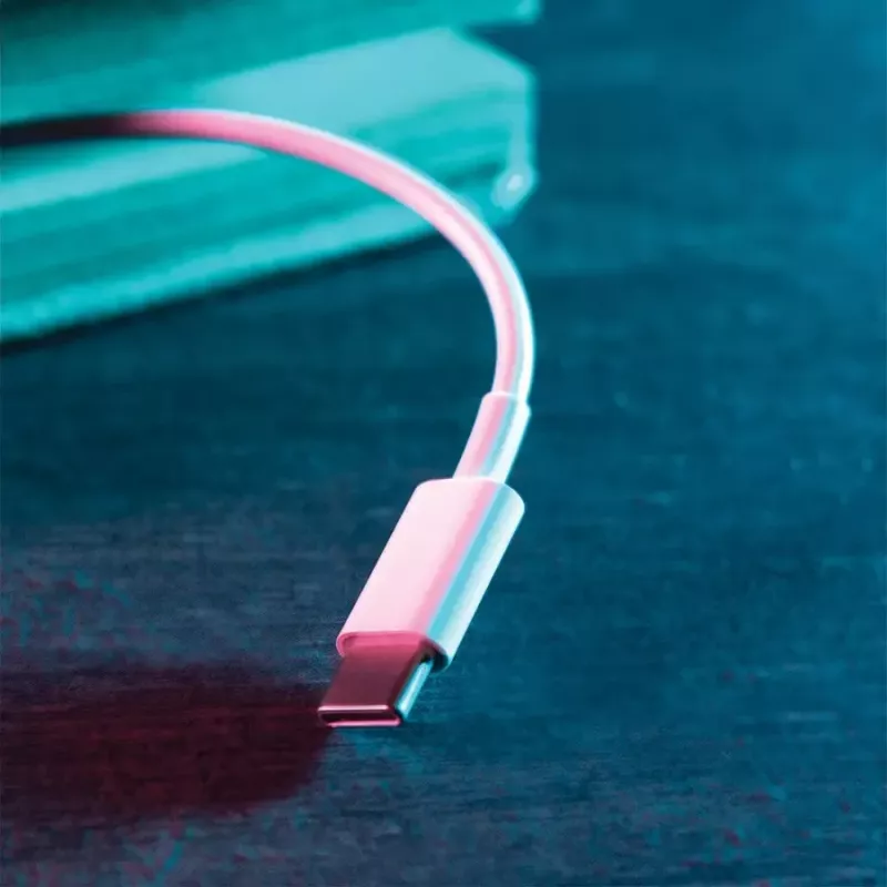 USB-C įkrovimo ir žaidimo laidas SUBSONIC SA5634, skirtas PS5