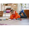 LEGO Classic Creative Vehicles Spalvingų automobilių rinkinys su policijos automobiliu ir 11023 žalia pagrindo plokštė 32x32