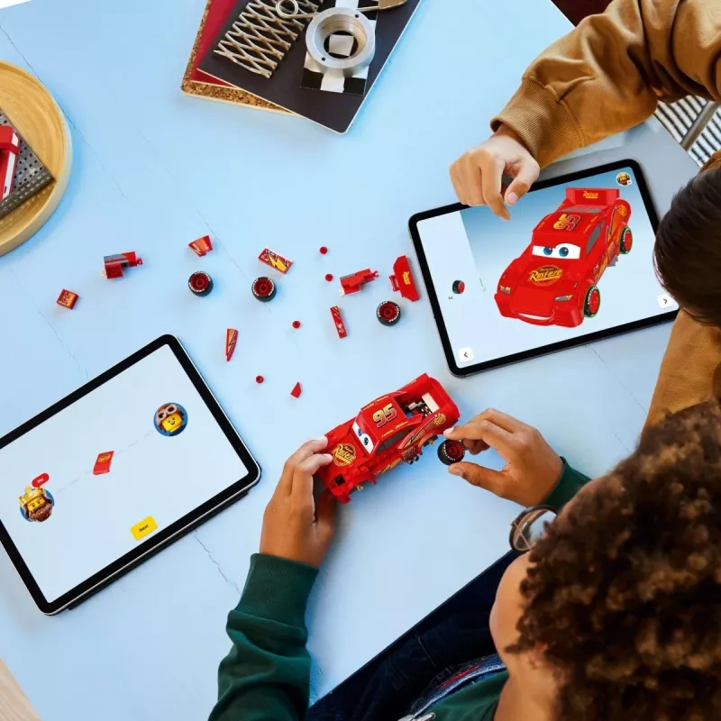 LEGO SPEED CHAMPIONS 77255 Žaibo Makvynas