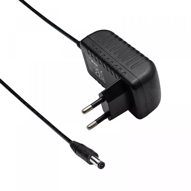 Akyga AK-TB-09 universalus maitinimo adapteris, 12 V, 0,5 A, 6 W, 5,5 x 2,1 mm, 1,4 m
