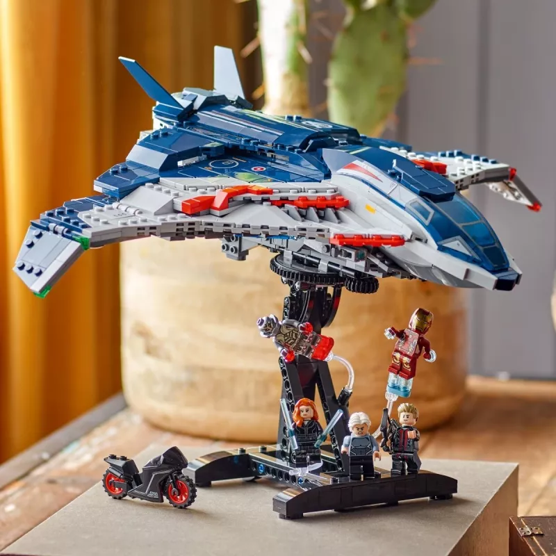 LEGO Quinjet konstruktorius 76325 – Marvel, 1131 dalių, 5 minifigūrėlės, nuo 12 metų, 280×450×300 mm