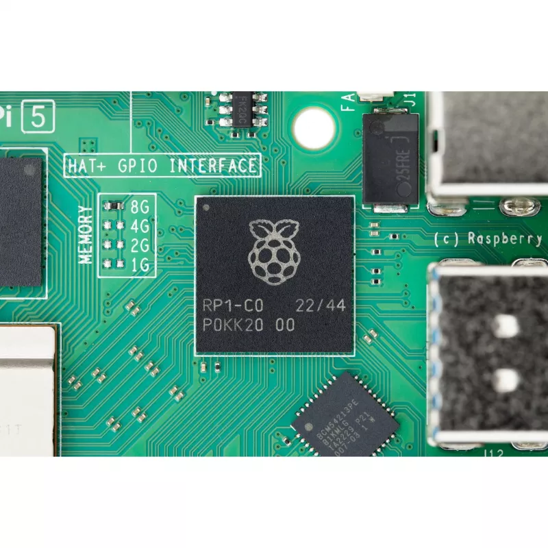 Vienos plokštės kompiuteris Raspberry Pi 5 16 GB, 2,4 GHz Cortex-A76, MicroSD, USB 3.2, Wi-Fi 5