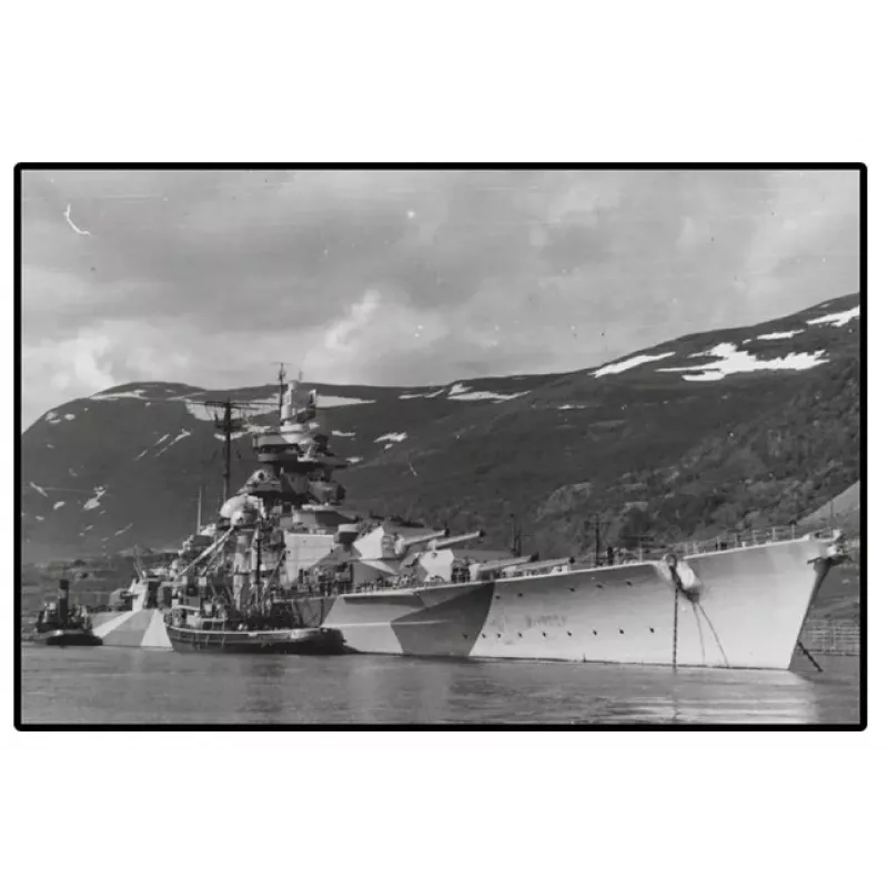 Konstruktorius Cobi Battleship Tirpitz – 593 detalės, mastelio modelis su demonstravimo stovu