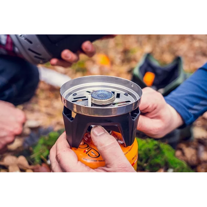 Campinginė viryklė su puodu