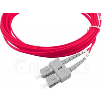 Šviesolaidinis šuoras CBO SFP3233FU3MK 3 m OM4, 2x SC į 2x ST, violetinis