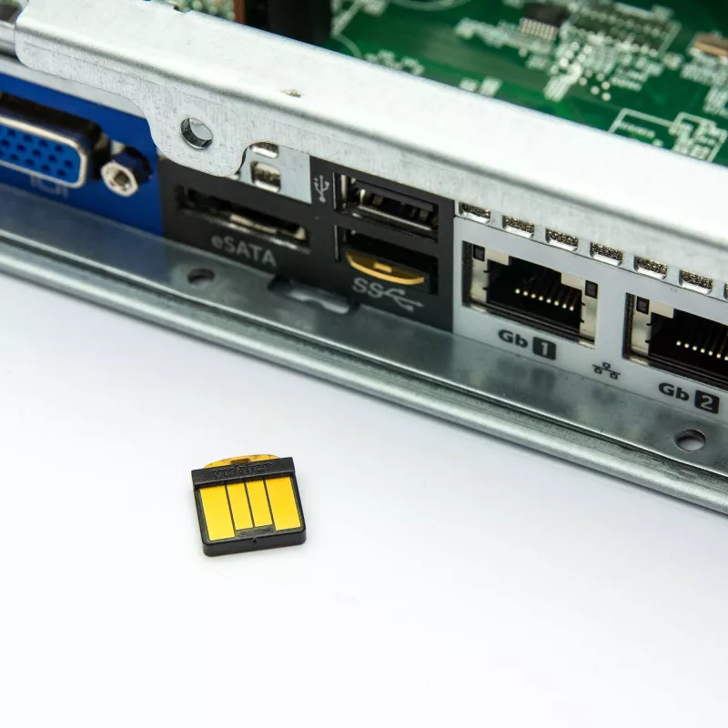 YubiHSM 2 v2.4 aparatinės įrangos saugumo modulis USB-A juodas 12 mm x 13 mm x 3,1 mm