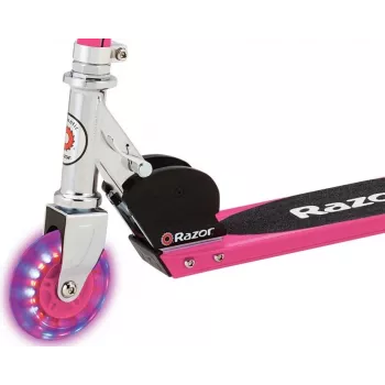 Paspirtukas vaikams Razor S Spark Sport, sulankstomas, plieninis rėmas ir platforma, 2 ratai, aukštis 825 mm, maks. apkrova 100 kg, juoda/rožinė