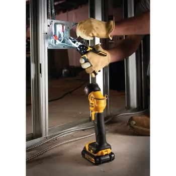 Dewalt 18V XR belaidis LED sukamasis žibintuvas – be akumuliatoriaus