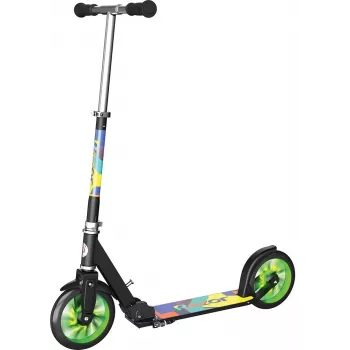 Paspirtukas Razor A5 Lux Light-Up – aliuminio rėmas, 20 cm PU šviečiantys ratai, sulankstomas, maks. apkrova 100 kg