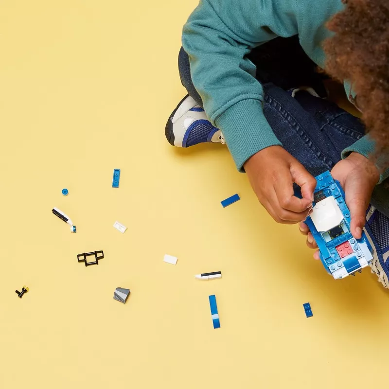 LEGO 60312 City Policijos automobilio žaislas vaikams nuo 5 metų su pareigūno minifigūra, maža dovana, nuotykių serijos persekiojimo transporto priemonė