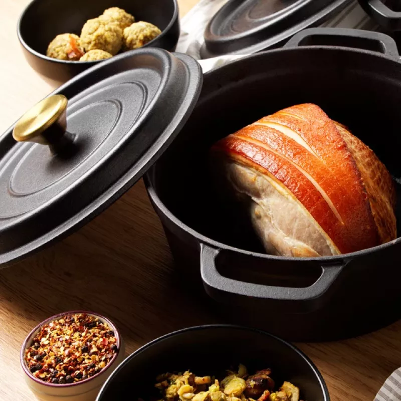 Ketaus puodas Russell Hobbs 24 cm, juodas