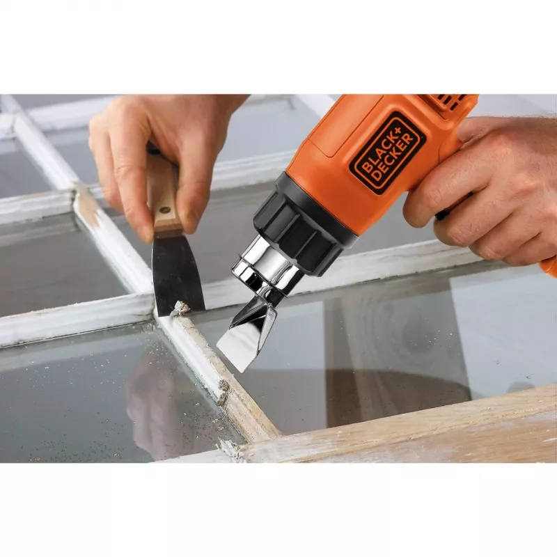 Karšto oro pūstuvas Black & Decker KX1650 — 1750 W, iki 600 °C, 570–740 l/min, 2 m laidas, 600 g