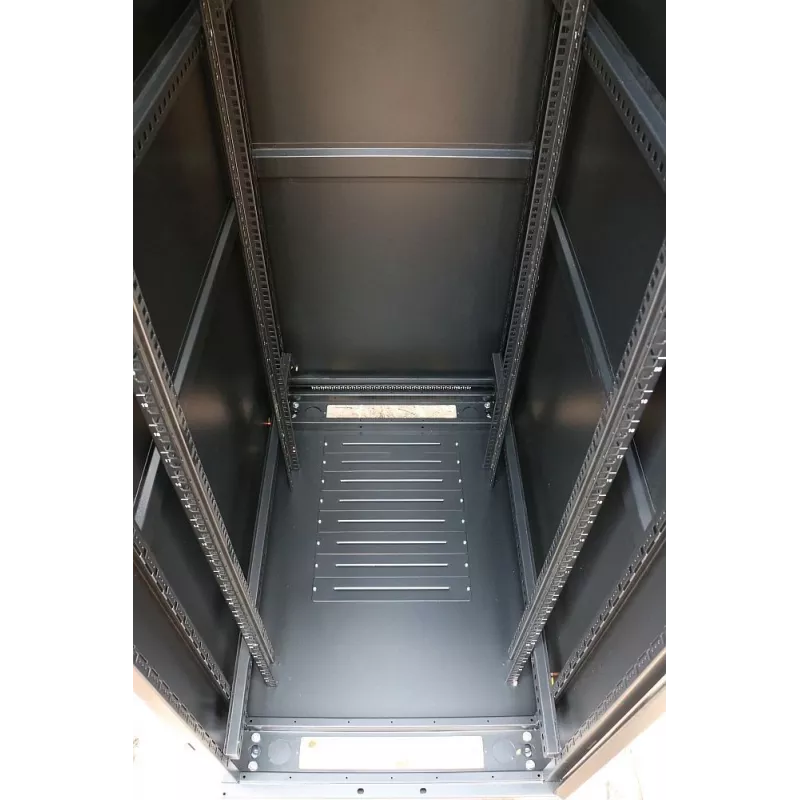Laisvai pastatomas stovas Extralink Rackmount Cabinet 42U 600x800 Juodas