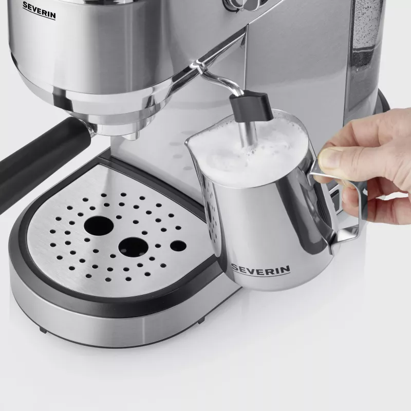 SEVERIN Newspresa KA 5997 pusiau automatinis espresso aparatas, 1 L, 1350 W, juoda/šlifuotas plienas/chromas