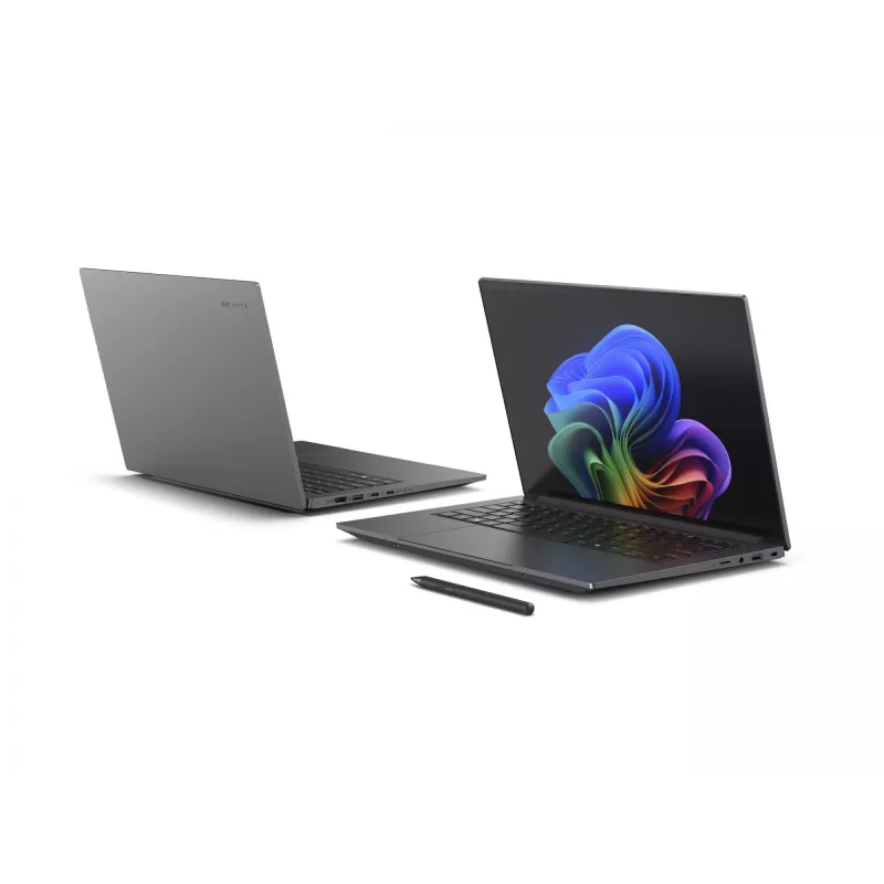 Nešiojamas kompiuteris Acer Swift X 14 AI SFX14-61G — AMD Ryzen AI 9 365 2 GHz, GeForce RTX 5070, 32 GB RAM, 1.024 TB NVMe SSD (2× QLC), 14,5 colio 180° lankstymas, Windows 11 Home