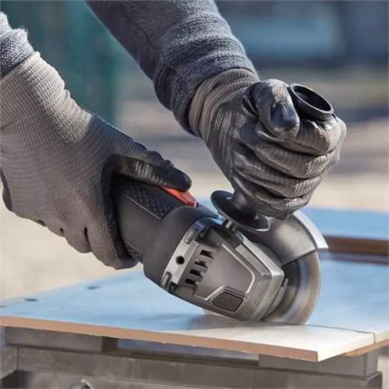 Šlifuoklis Black & Decker BEG220, 900 W, 125 mm diskas, 12 000 aps./min., M14 verpstė, 2 m laidas