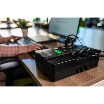 Nepertraukiamo maitinimo šaltinis Green Cell UPS06, Line-Interactive 600 VA (360 W), 6 AC lizdai, LCD, USB, RJ-45, 12 V 7 Ah baterija