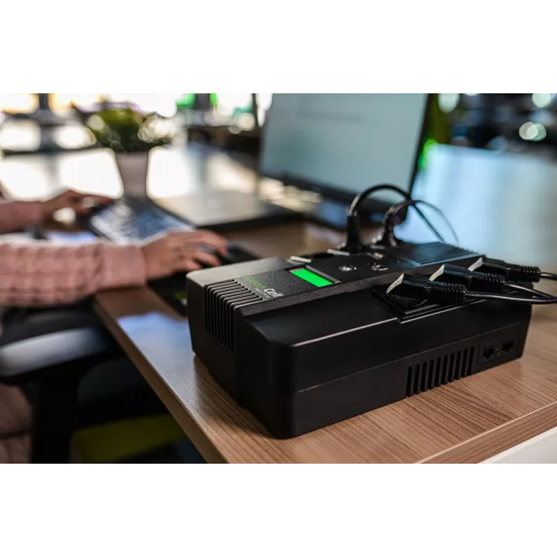 Nepertraukiamo maitinimo šaltinis Green Cell UPS06, Line-Interactive 600 VA (360 W), 6 AC lizdai, LCD, USB, RJ-45, 12 V 7 Ah baterija
