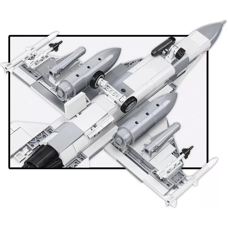 Konstruktorius Cobi F-16C Fighting Falcon – 463 dalys, modelio rinkinys