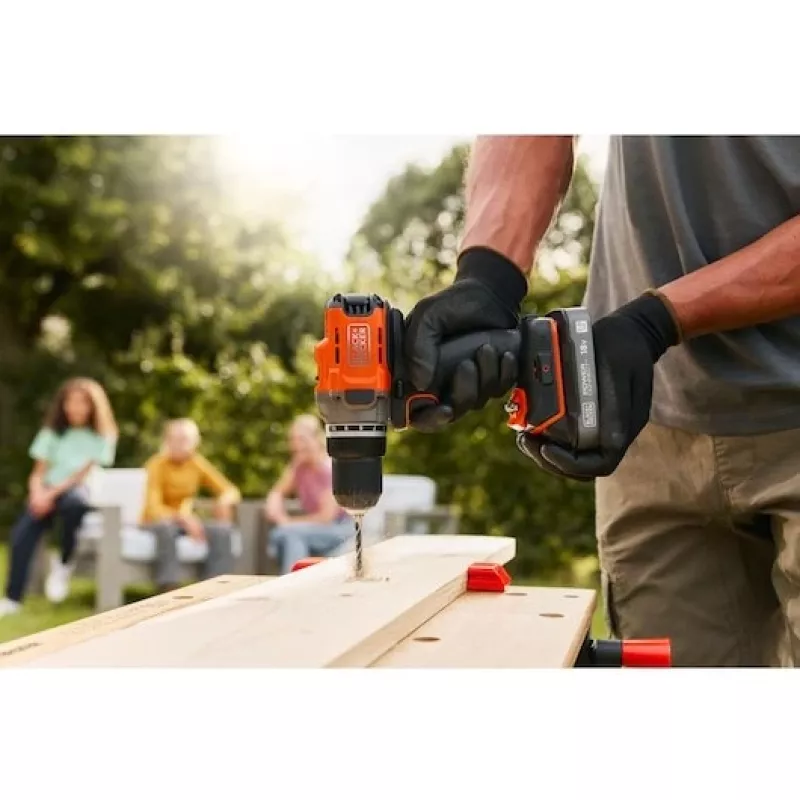 Belaidis gręžtuvas Black & Decker BCD382XN 18V – kompaktiškas 18 V gręžtuvas (be akumuliatoriaus)