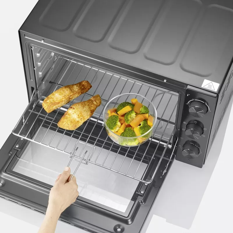 SEVERIN TO 2076 elektrinė orkaitė ant stalo — 46 L, 1800 W, juoda