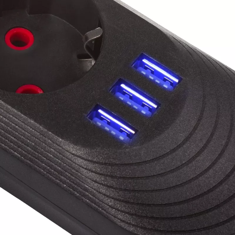 Maitinimo blokas MACLEAN MCE395 B – 5 kištukiniai lizdai, 3×USB, 110–240V AC, 2.1A USB, 2500W, 1,5 m laidas, juodas