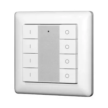 Synergy 21 LED valdiklis EOS 05 Sieninis jungiklis 4-jų grupių 2 serija