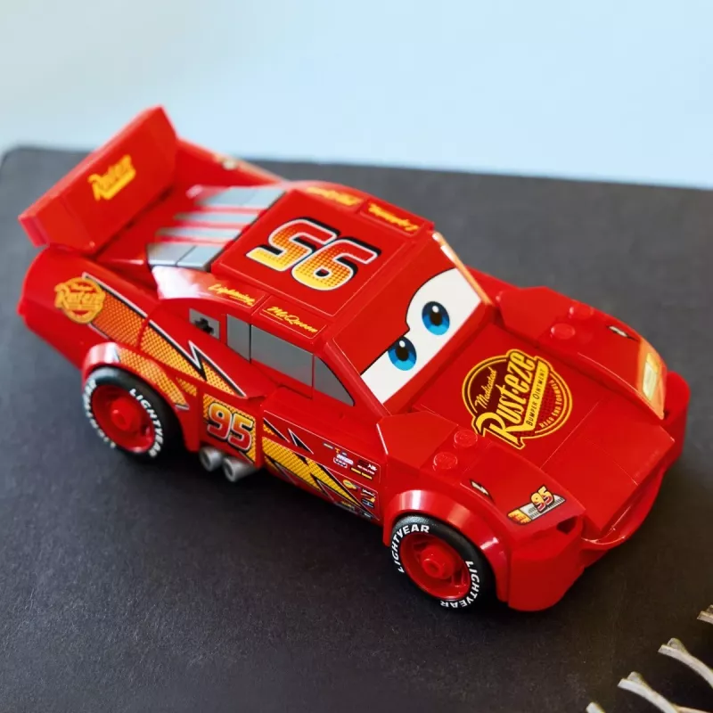 LEGO SPEED CHAMPIONS 77255 Žaibo Makvynas