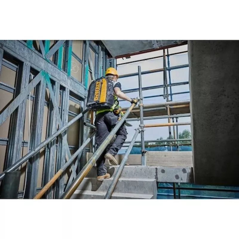 DeWalt kuprinė įrankiams DWST81690-1 su daugybe skyrių