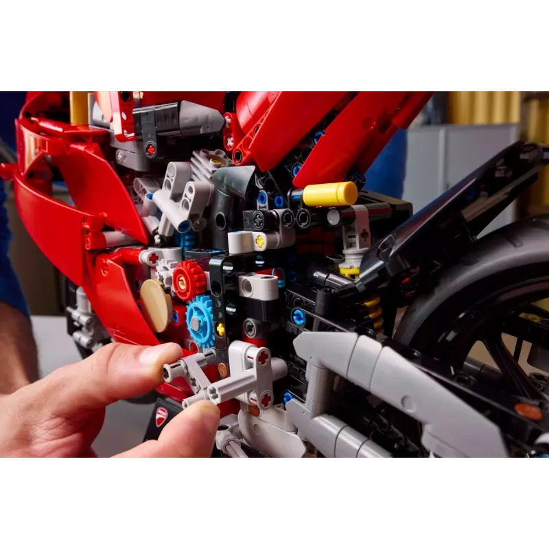 LEGO TECHNIC 42202 Ducati Panigale V4 S Motociklo Konstruktorius