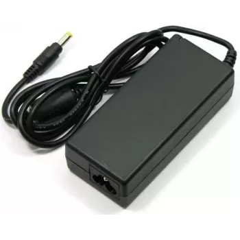 Lenovo 65W 3 kontaktų maitinimo adapteris / inverteris, juodas