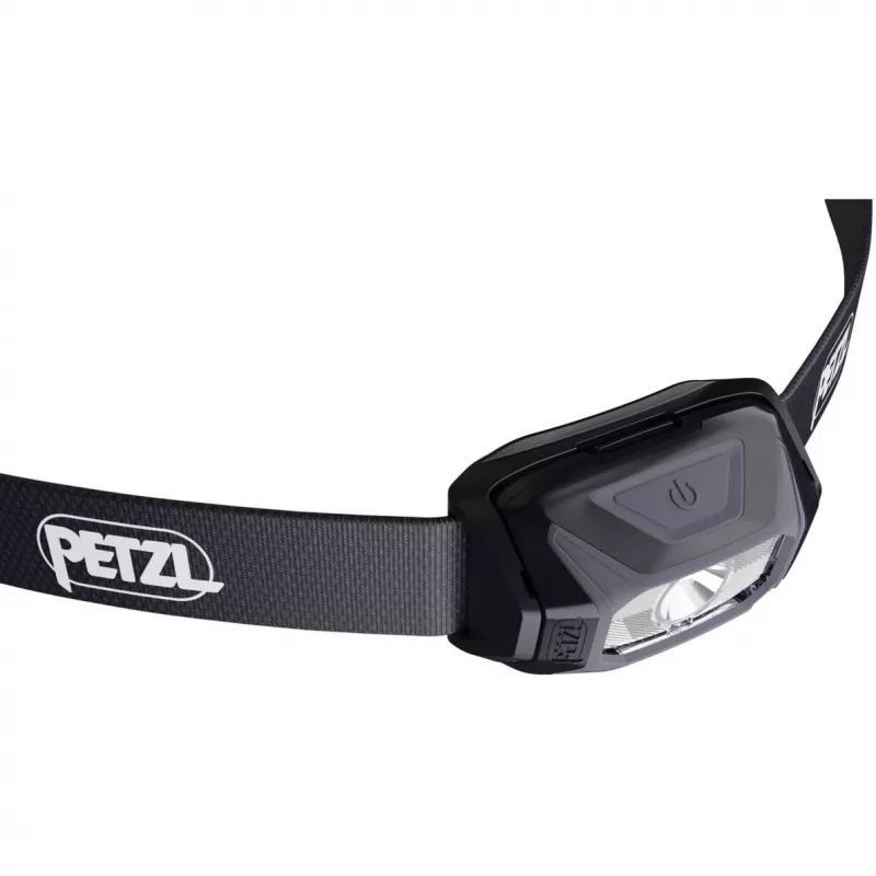 Petzl TIKKINA 300 lm juoda – kompaktiška baterijomis maitinama galvos lemputė
