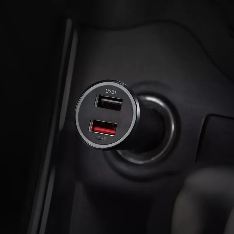 Xiaomi 37 W dviejų prievadų automobilinis kroviklis juodas
