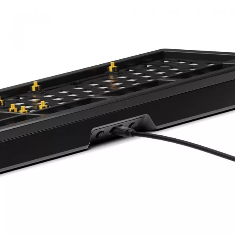 Mechaninė klaviatūra GLORIOUS GMMK 3 PRO Barebones — Full-size (100%), laidinė USB, RGB, juoda