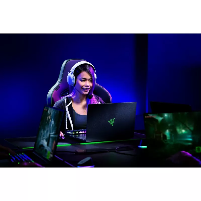 Belaidės ausinės žaidimams Razer BlackShark V2 Pro