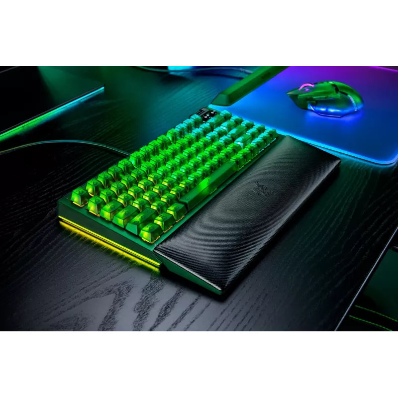 Mechaninė žaidimų klaviatūra Razer BlackWidow V4 75% Phantom Green Edition — laidinė, US išdėstymas, lietiminiai jungikliai
