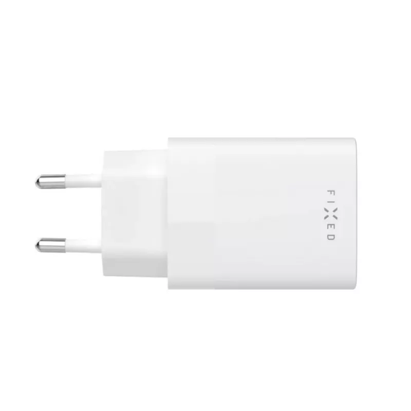 USB-C kelioninis įkroviklis FIXED FIXC30N-C-WH — 30W kompaktiškas USB-C maitinimo adapteris, vieno prievado greitasis įkrovimas