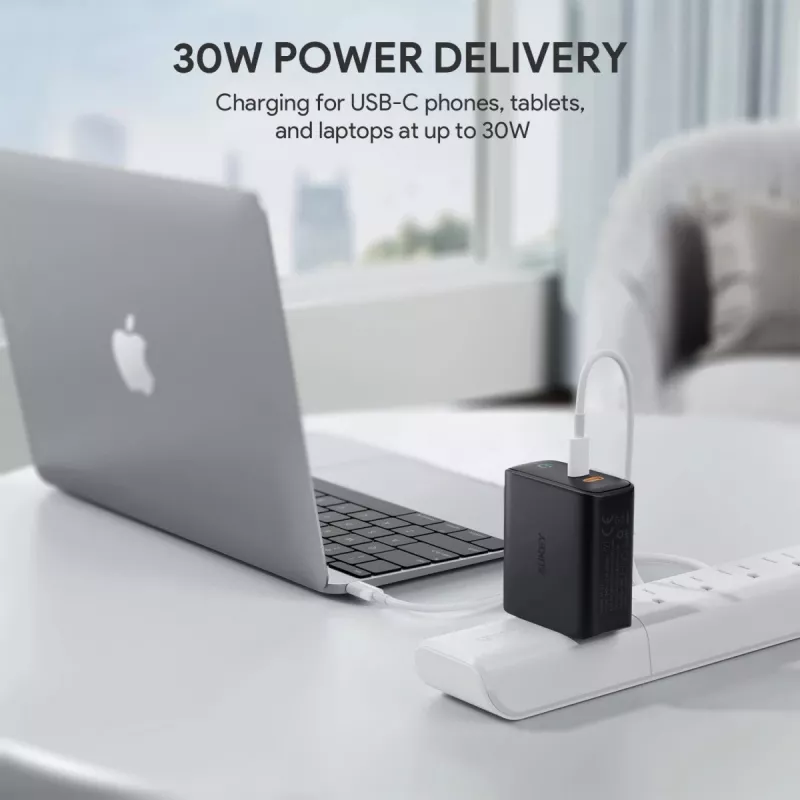 AUKEY PA-D2 mobiliojo įrenginio įkroviklis 36W Juodas Vidaus naudojimui