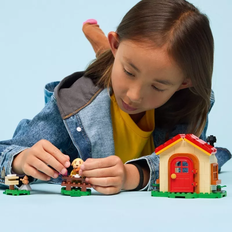 Konstruktorius LEGO Animal Crossing Jaukus namelis 77058, 149 dalių, 1 minifigūrėlė, dydis 120×90×70 mm