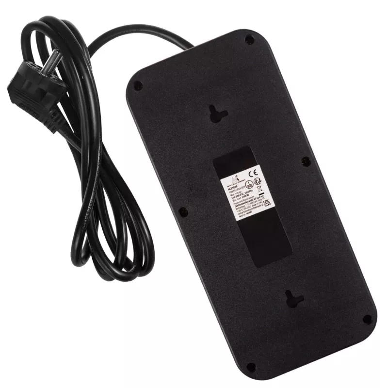 Maitinimo blokas MACLEAN MCE389 B — 6 lizdai, 4×USB-A + 1×USB-C, 110–240V, 2,1A, 2500W, 1,5 m laidas, juodas
