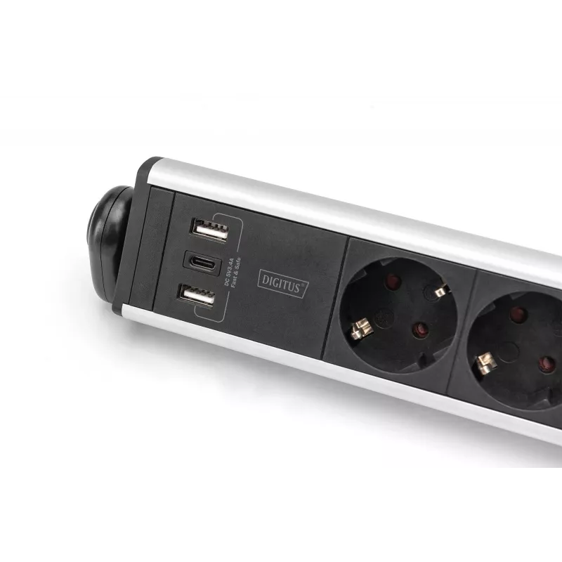 DIGITUS 6-ių lizdų biuro ilgintuvas su 3 USB prievadais, 1,5 m kabelis